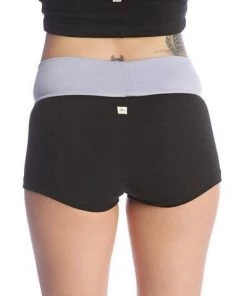 4-rth Women Bumble Short