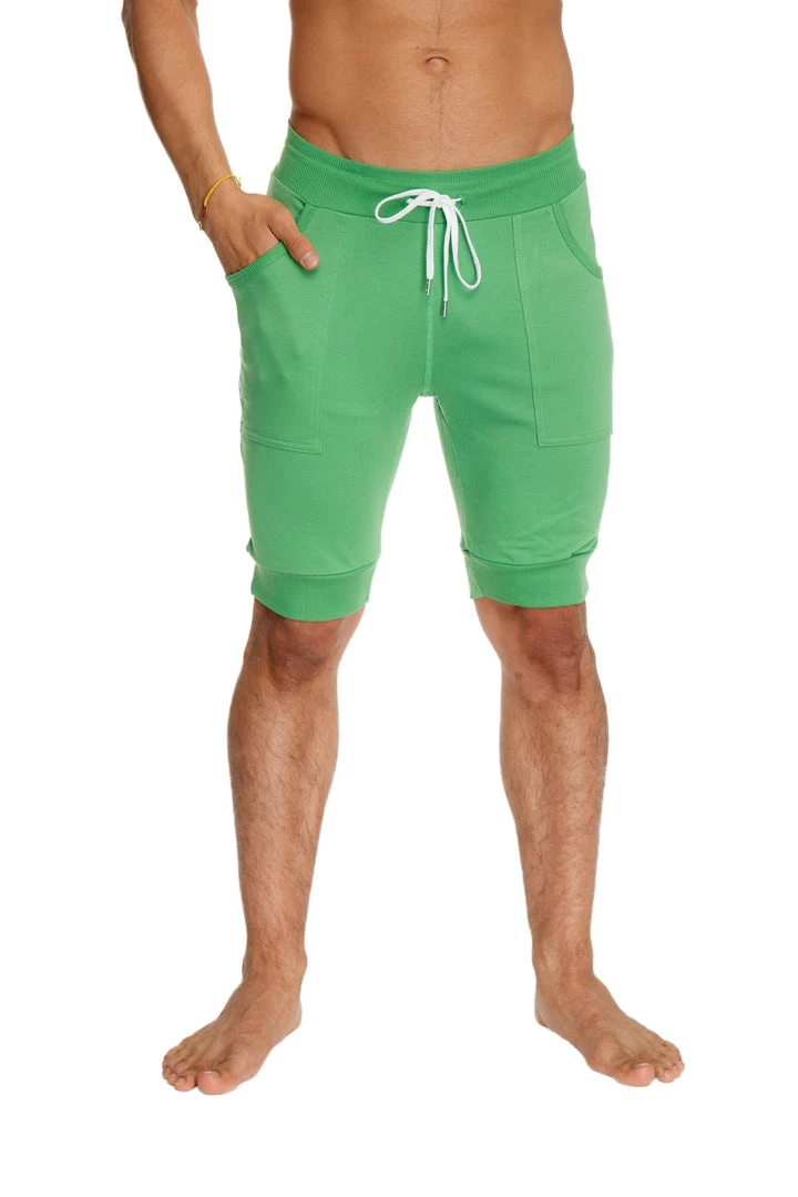 4-rth Cuffed Yoga Short (Bamboo Green)