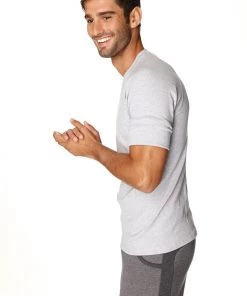 4-rth MEN Hybrid CREW Neck Raglan Tee (Heather Grey)