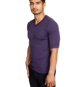 4-rth MEN Hybrid V-Neck (Eggplant Purple)