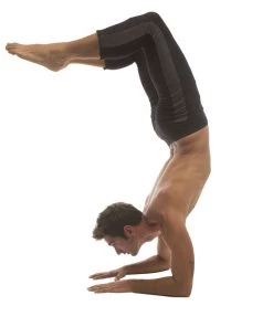 4-rth Mens 4/5 Zipper Pocket Capri Yoga Pants (Black W/Charcoal & GREY)