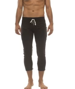 4-rth Mens 4/5 Zipper Pocket Capri Yoga Pants (Black W/Charcoal & GREY)