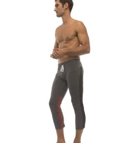 4-rth Mens 4/5 Zipper Pocket Capri Yoga Pants (Charcoal W/Black & Red)
