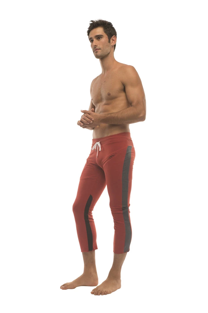 4-rth Mens 4/5 Zipper Pocket Capri Yoga Pants (RED W/Charcoal & Black)