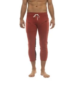 4-rth Mens 4/5 Zipper Pocket Capri Yoga Pants (RED W/Charcoal & Black)