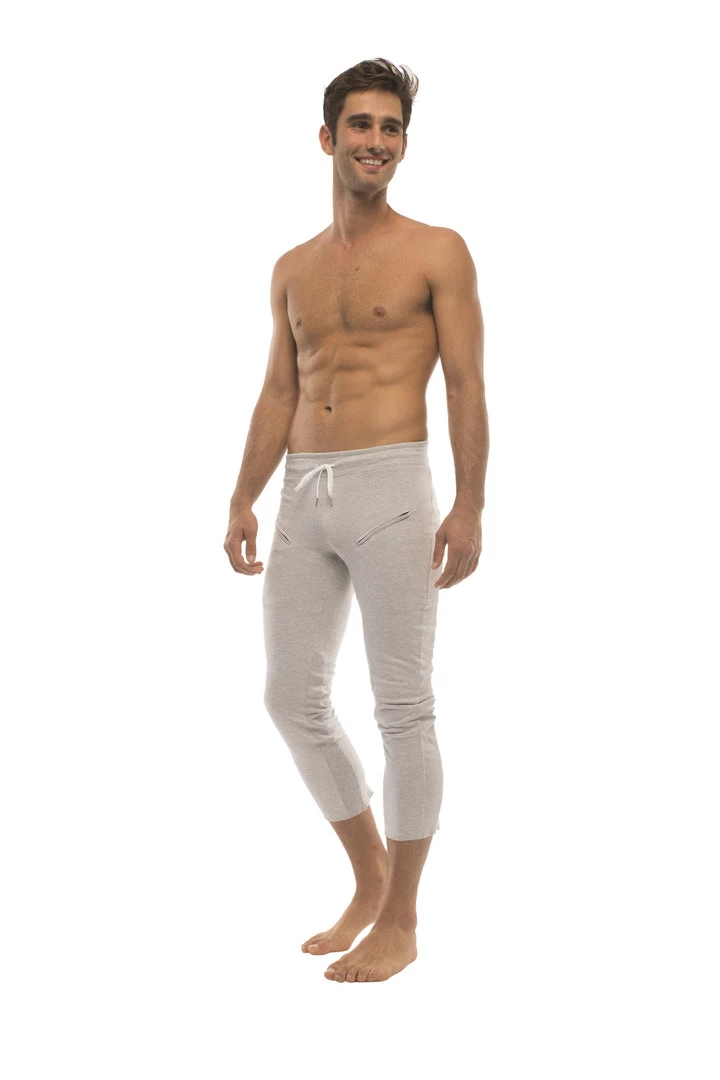 4-rth Mens 4/5 Zipper Pocket Capri Yoga Pants (Solid Heather Grey)