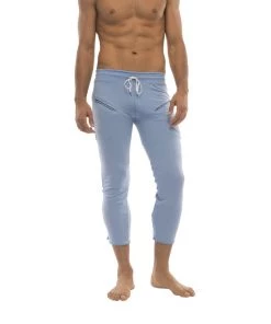 4-rth Mens 4/5 Zipper Pocket Capri Yoga Pants (Solid ICE Blue)