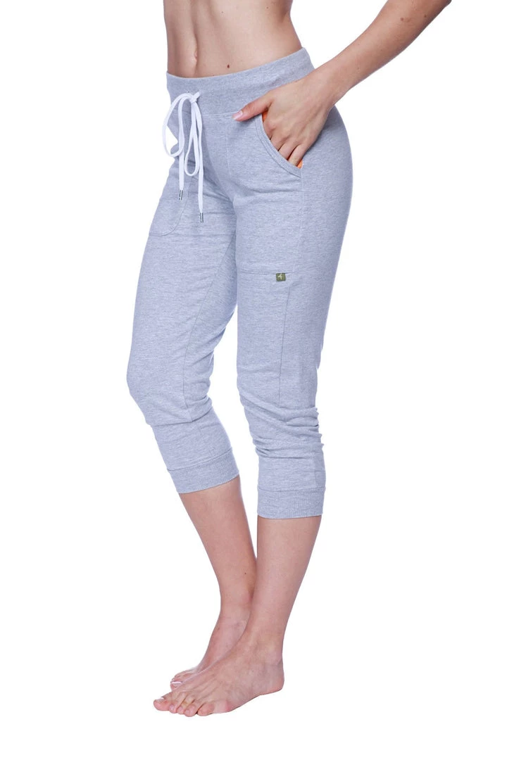 4-rth Women's 3/4 Cuffed Capri Yoga Pant (Heather Grey W/Orange)
