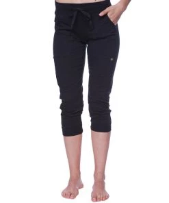 4-rth Women's 3/4 Cuffed Capri Yoga Pant (Solid Black)