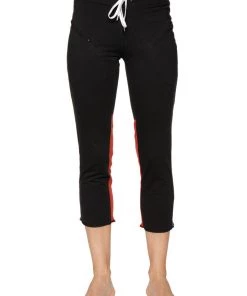 4-rth Women's 4/5 Length Zipper Pocket Capri Yoga Pant (Black W/Charcoal & Red)