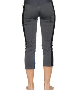 4-rth Women's 4/5 Length Zipper Pocket Capri Yoga Pant (Charcoal W/Black & Blue)