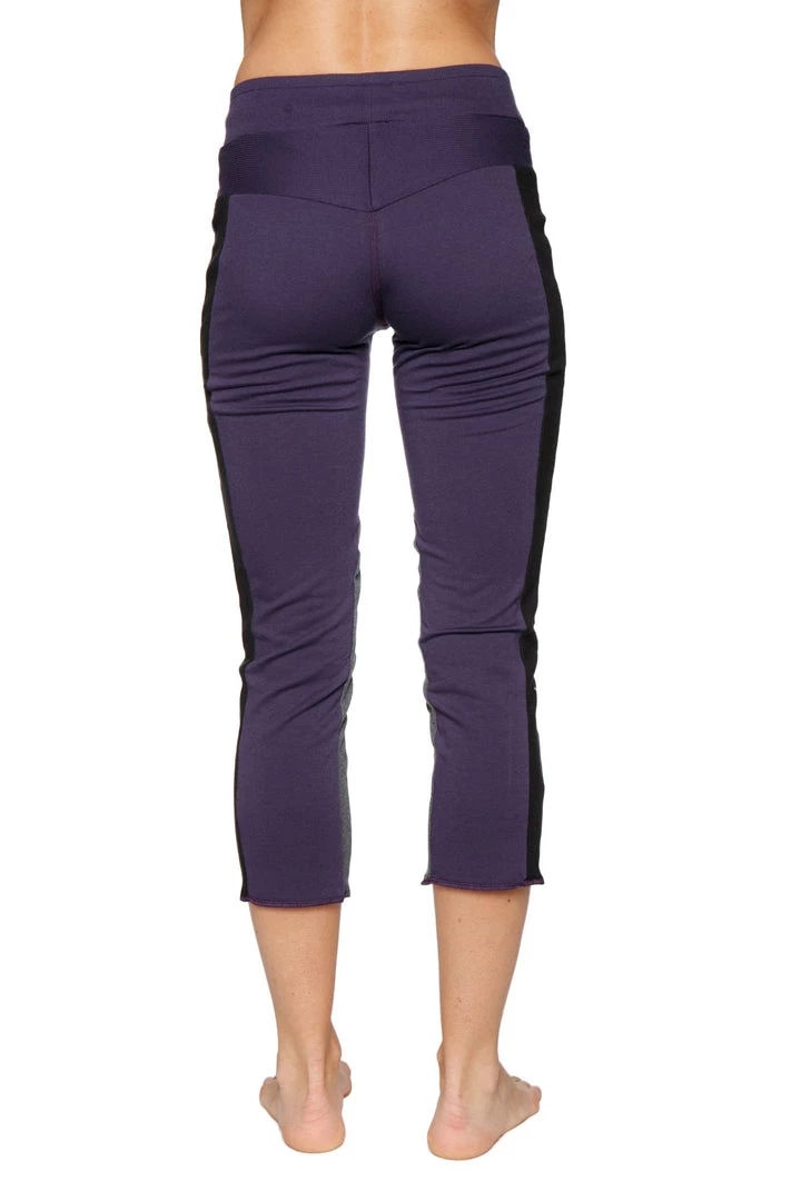 4-rth Women's 4/5 Length Zipper Pocket Capri Yoga Pant (Eggplant W/Black & Charcoal)