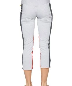 4-rth Women's 4/5 Length Zipper Pocket Capri Yoga Pant (Grey W/Charcoal & Red)