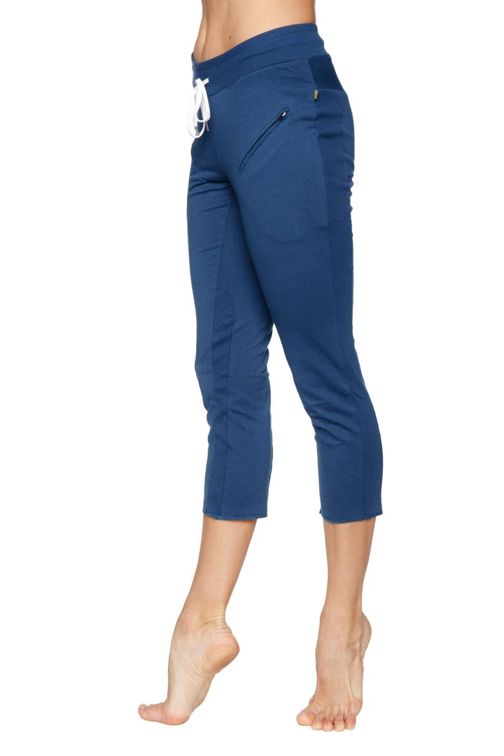 4-rth Women's 4/5 Length Zipper Pocket Capri Yoga Pant (Royal)
