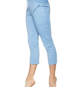 4-rth Women's 4/5 Length Zipper Pocket Capri Yoga Pant (Sky Blue)