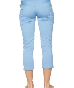 4-rth Women's 4/5 Length Zipper Pocket Capri Yoga Pant (Sky Blue)