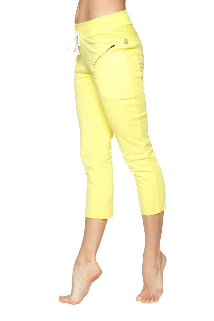 4-rth Women's 4/5 Length Zipper Pocket Capri Yoga Pant (Tropic Yellow)