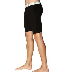4-rth MEN Yoga Compression Short (Black)